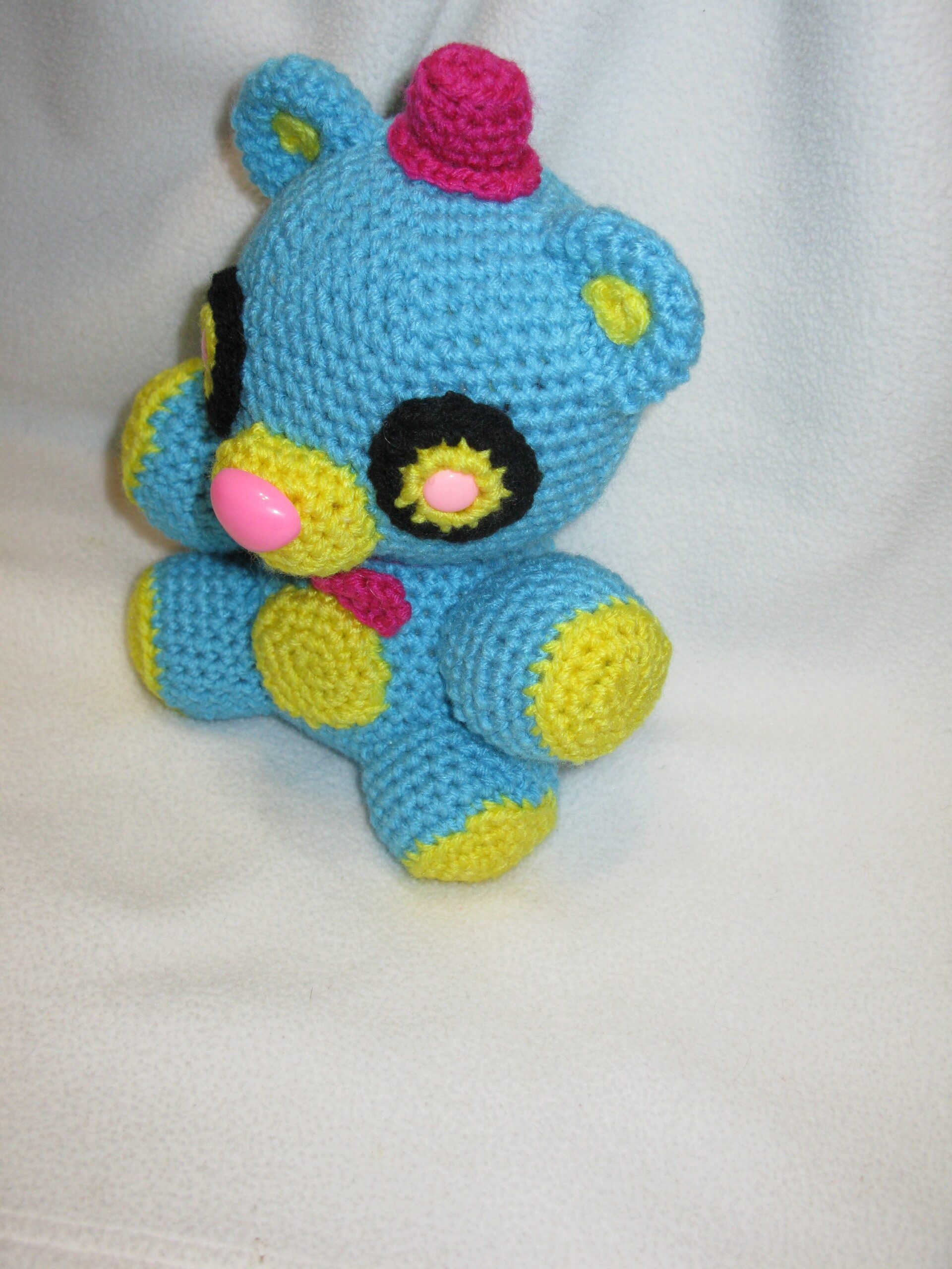 Colorful Freddy Fazbear plush Amigurumi - turquoise and yellow - Image 3